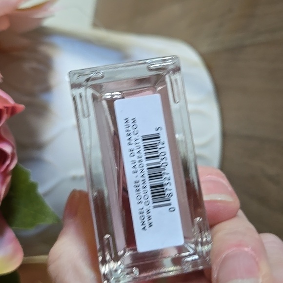 Le Monde Goumond Angel Soiree - Picture 3 of 3